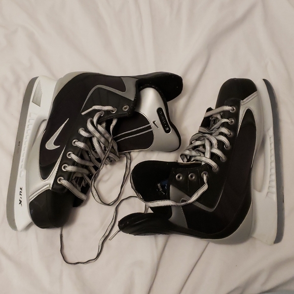 Nike Men's Skates sz 8 - Picture 1 of 3